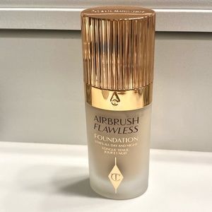 Charlotte Tilbury Airbrush Flawless Foundation